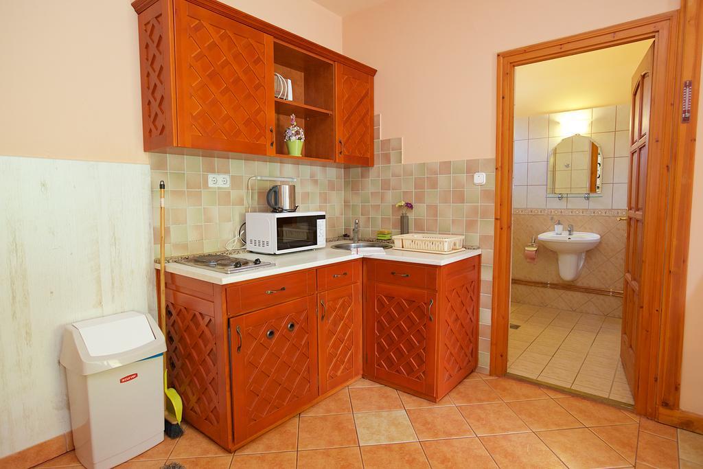 Royal Apartman Hajduszoboszlo Exterior foto