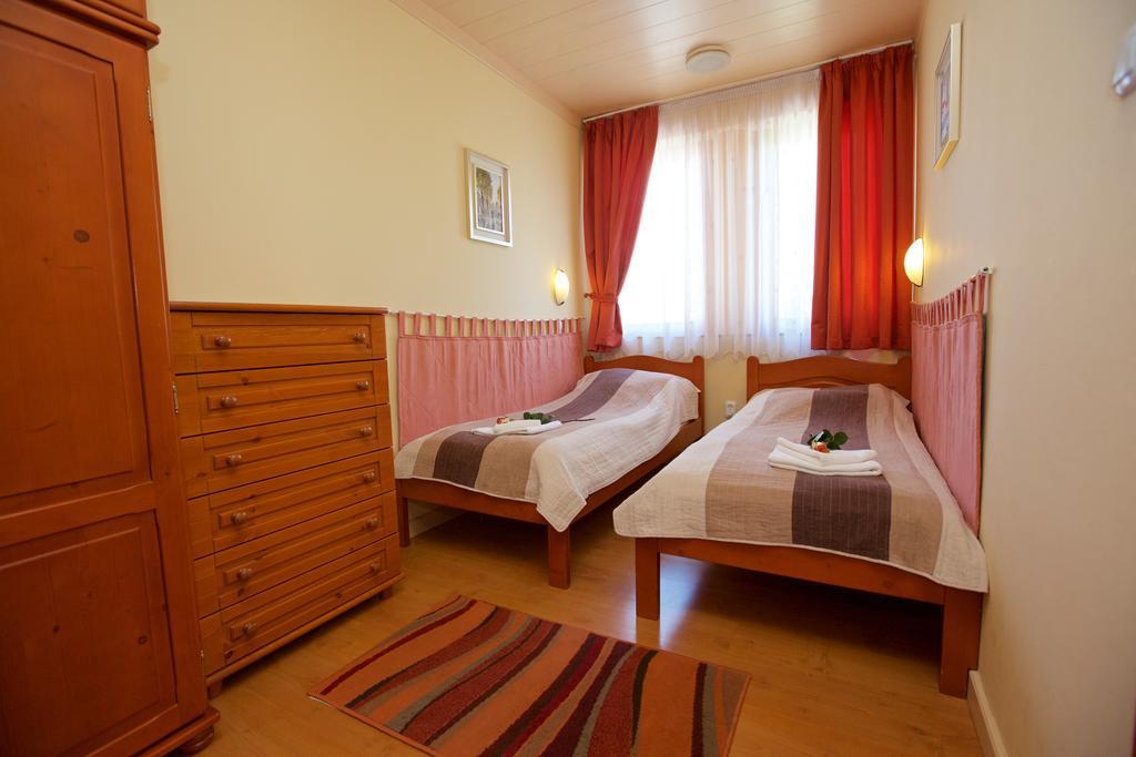 Royal Apartman Hajduszoboszlo Exterior foto